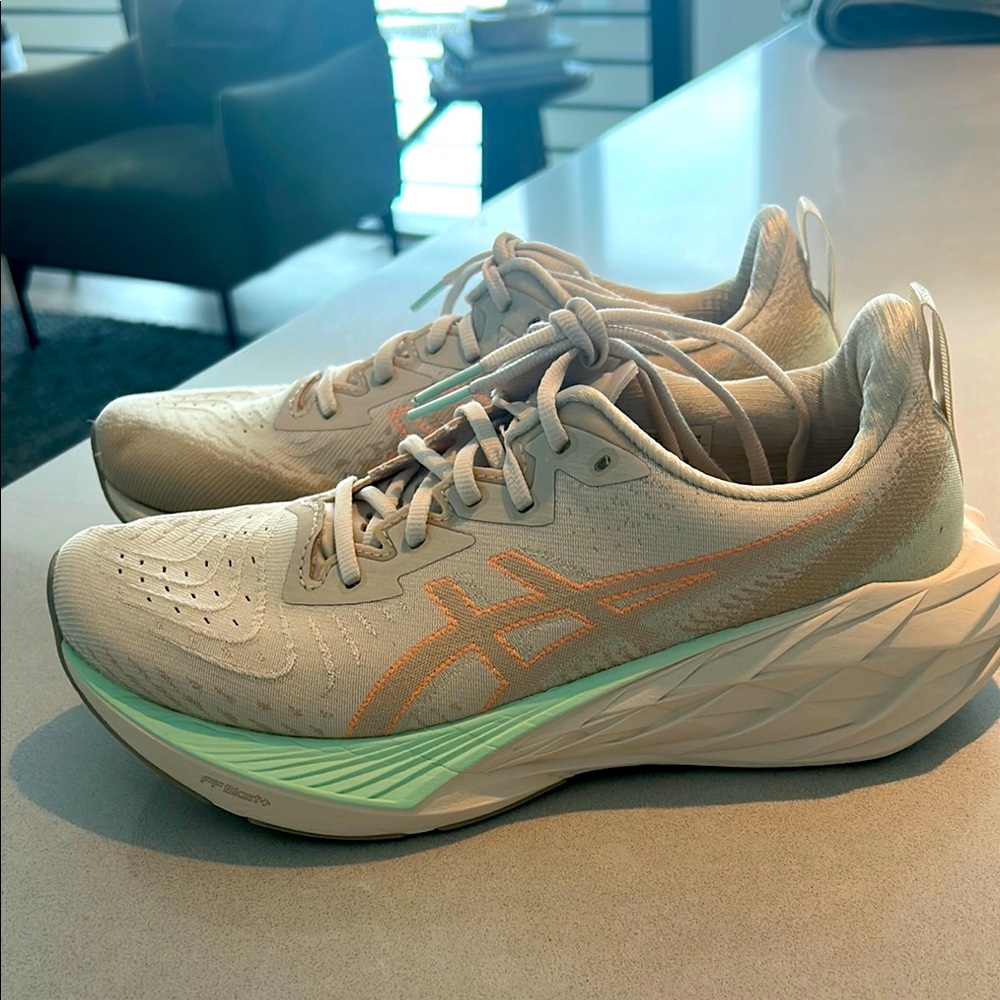 Asics Women's Athletic Shoes in Cream and Mint